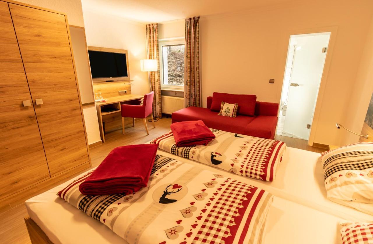 Landhotel Kuehler Grund Grasellenbach Exteriör bild