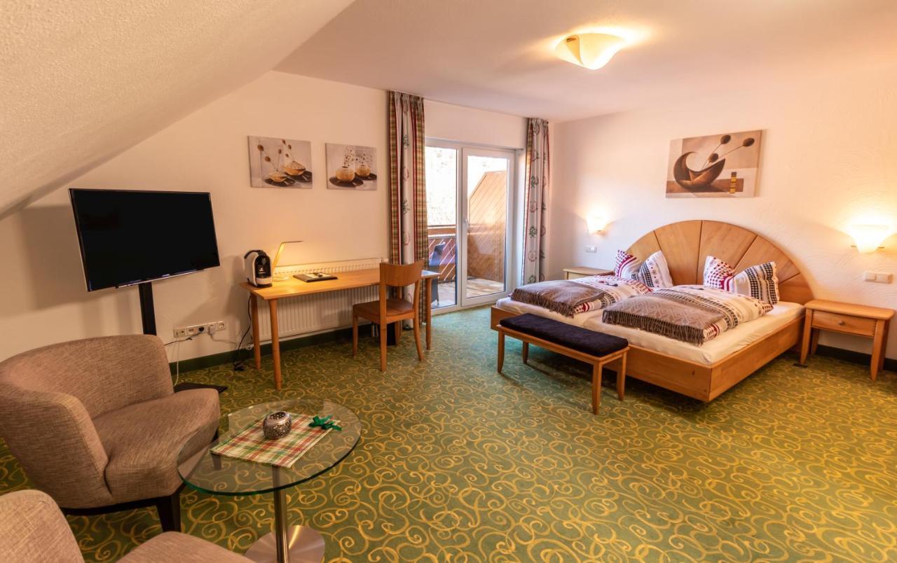Landhotel Kuehler Grund Grasellenbach Exteriör bild