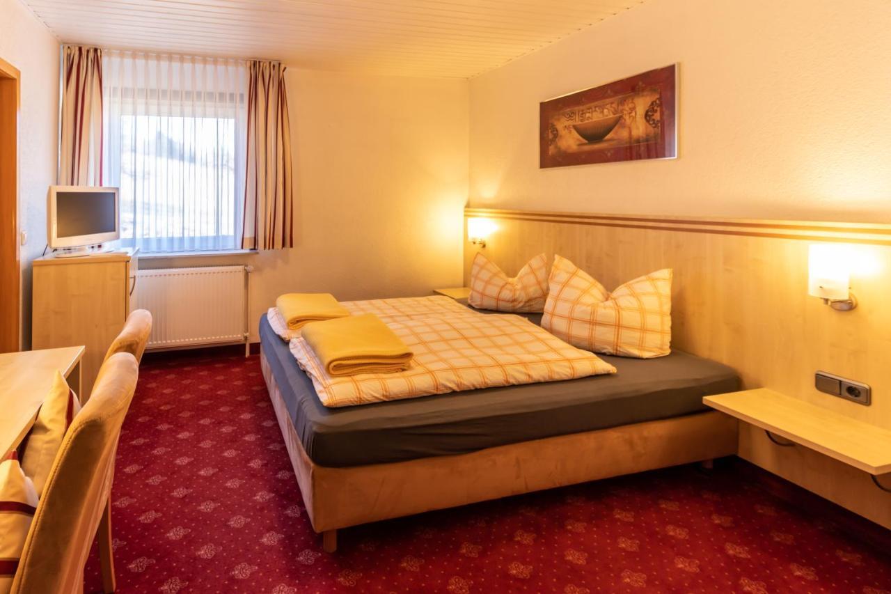 Landhotel Kuehler Grund Grasellenbach Exteriör bild