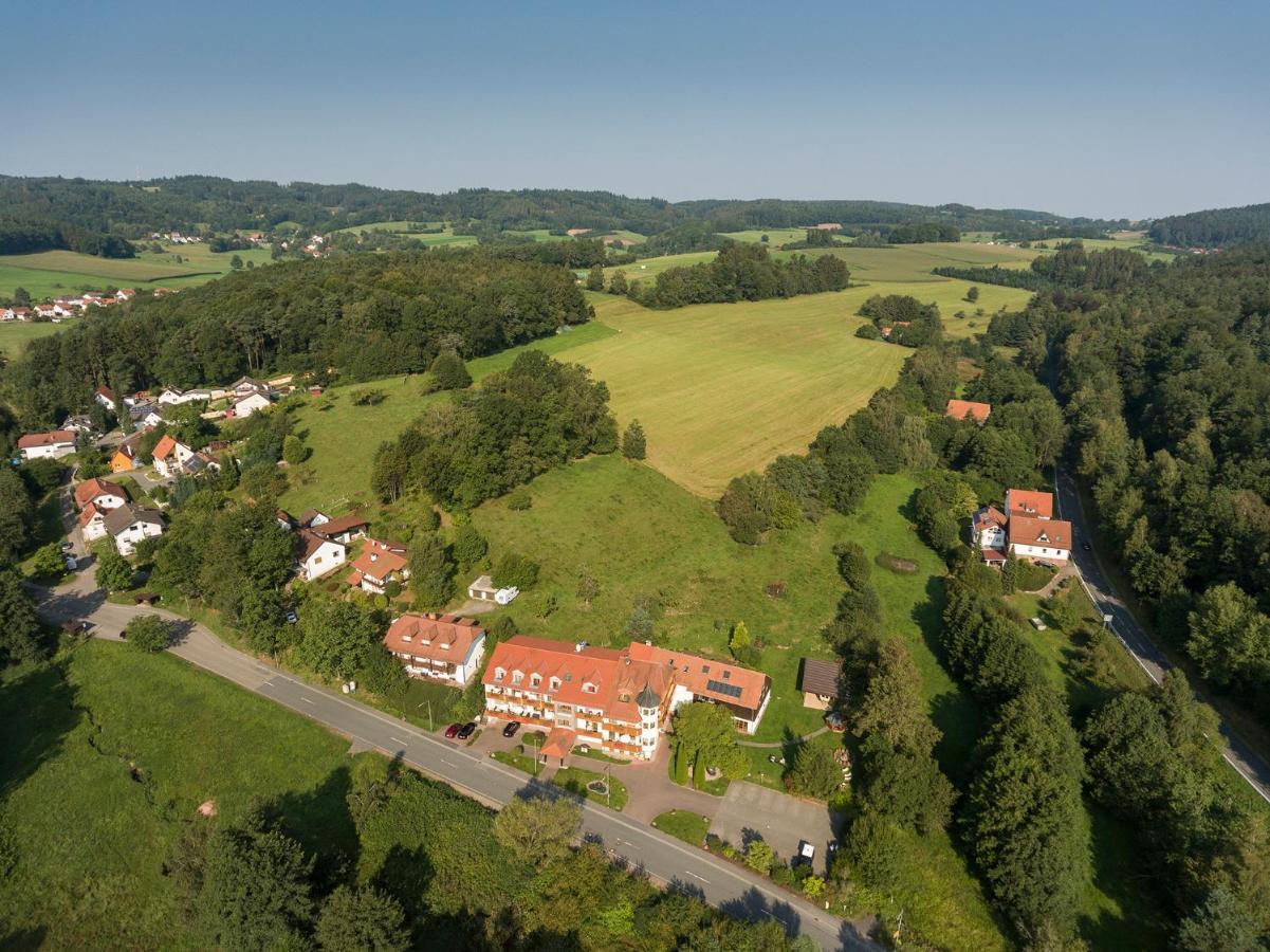 Landhotel Kuehler Grund Grasellenbach Exteriör bild